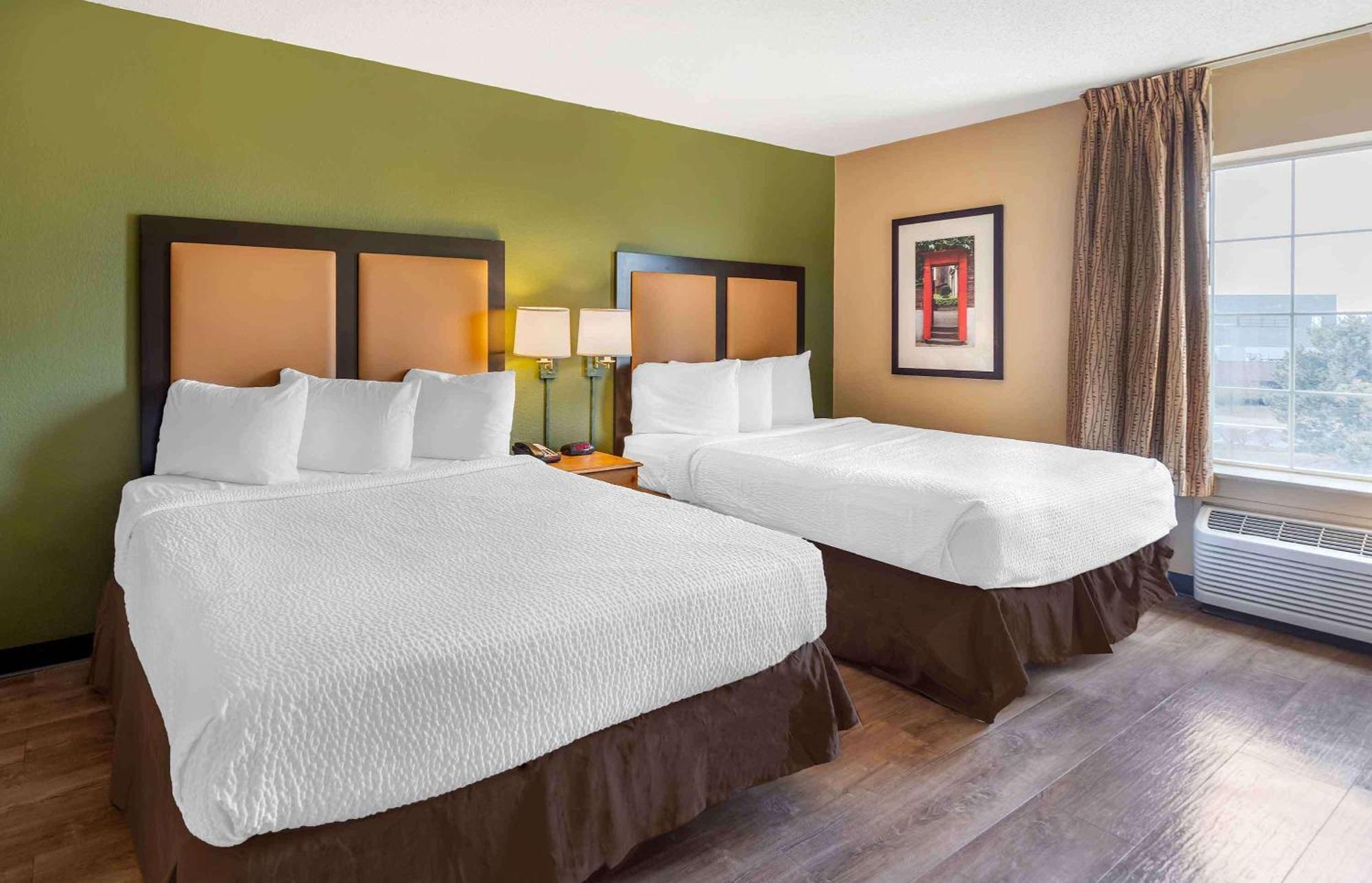 Extended Stay America Select Suites - Chicago - Westmont - Oak Brook Экстерьер фото